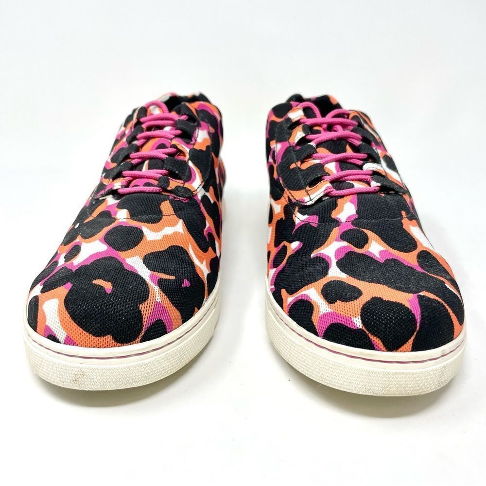 Stuart Weitzman Pink Leopard Print Neoprene Sneakers Size 40/9 - Picture 3 of 8
